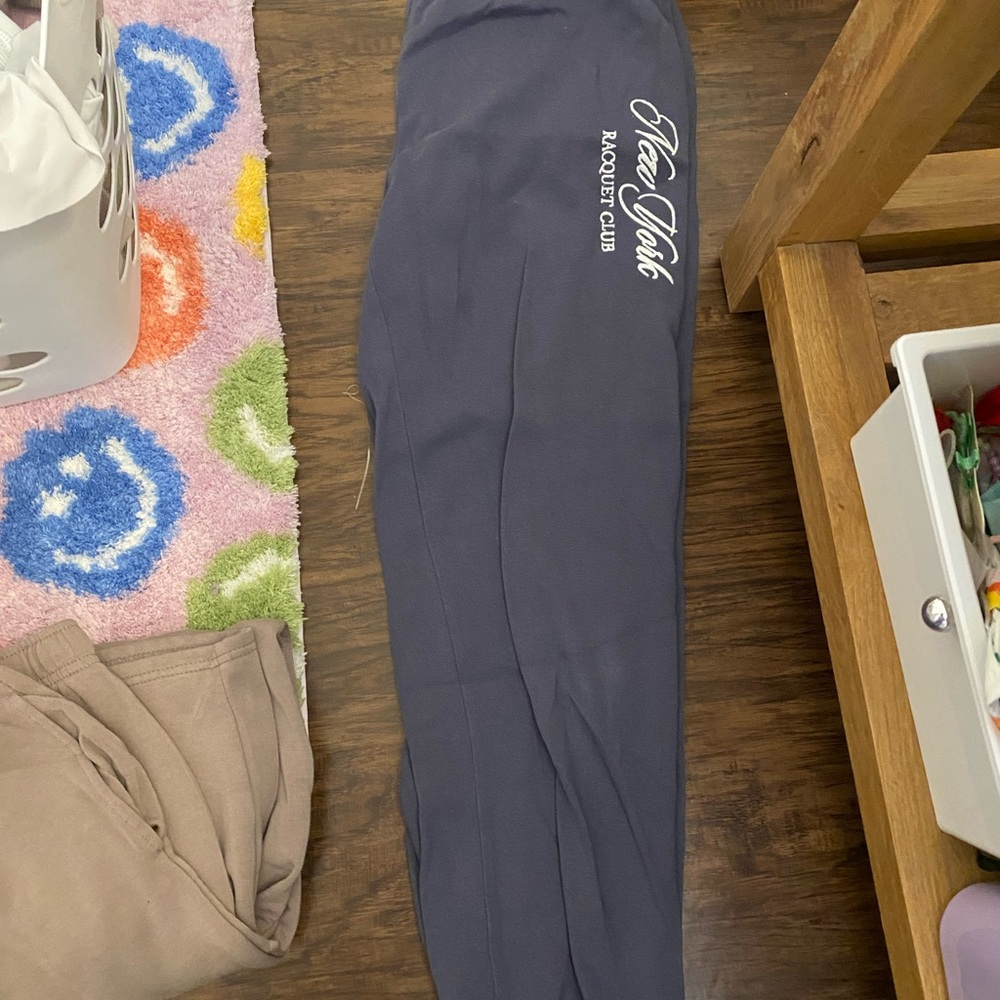 Women’s sweatpants - grey